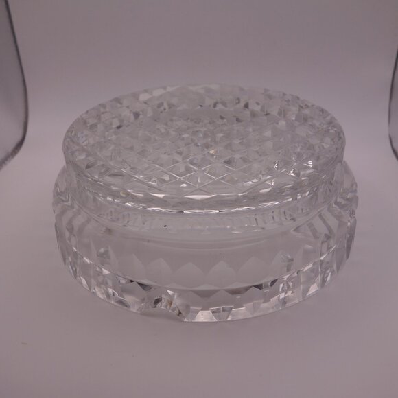 Glass Circular Cigar Ash Tray - Picture 8 of 14